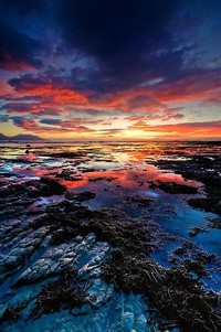 确定标题的过程中，我们要遵循百度的收录标准，标题需要简明扼要、具有吸引力。以下是一个符合要求的标题示例：

《在都市与乡村间的爱恋：一段关于成长与选择的故事》